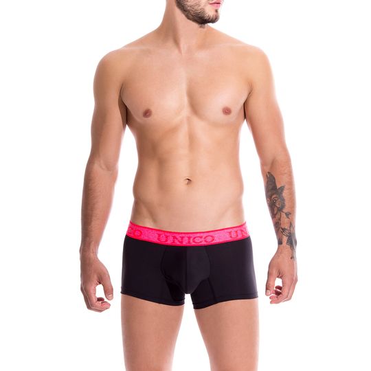 BOXER--CORTO-VIGOROSO-NEGRO