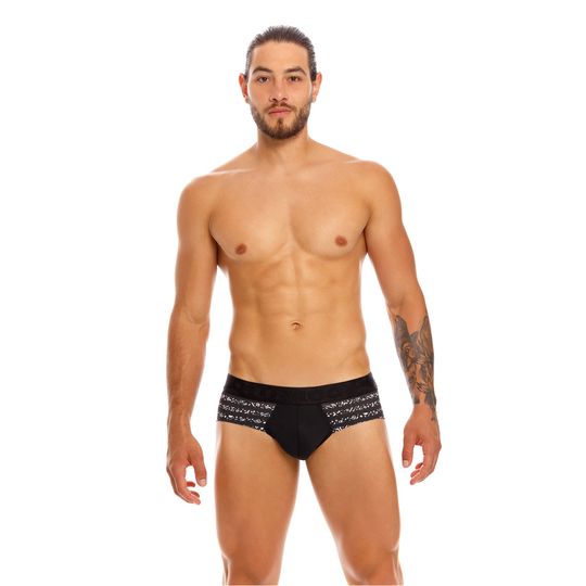 BRIEF--EASEFUL-NEGRO